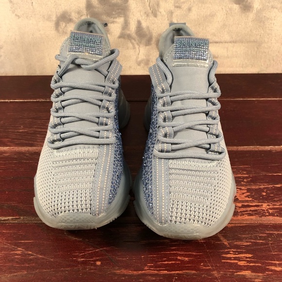 Steve Madden Women's Maxima Rhinestone-Trim Trainer Sneakers Blue Size 6 - Picture 4 of 11